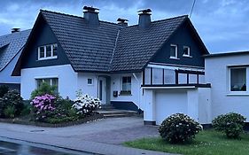 Modern und Rustikal mit Kamin Ferienwohnung Kohlert
